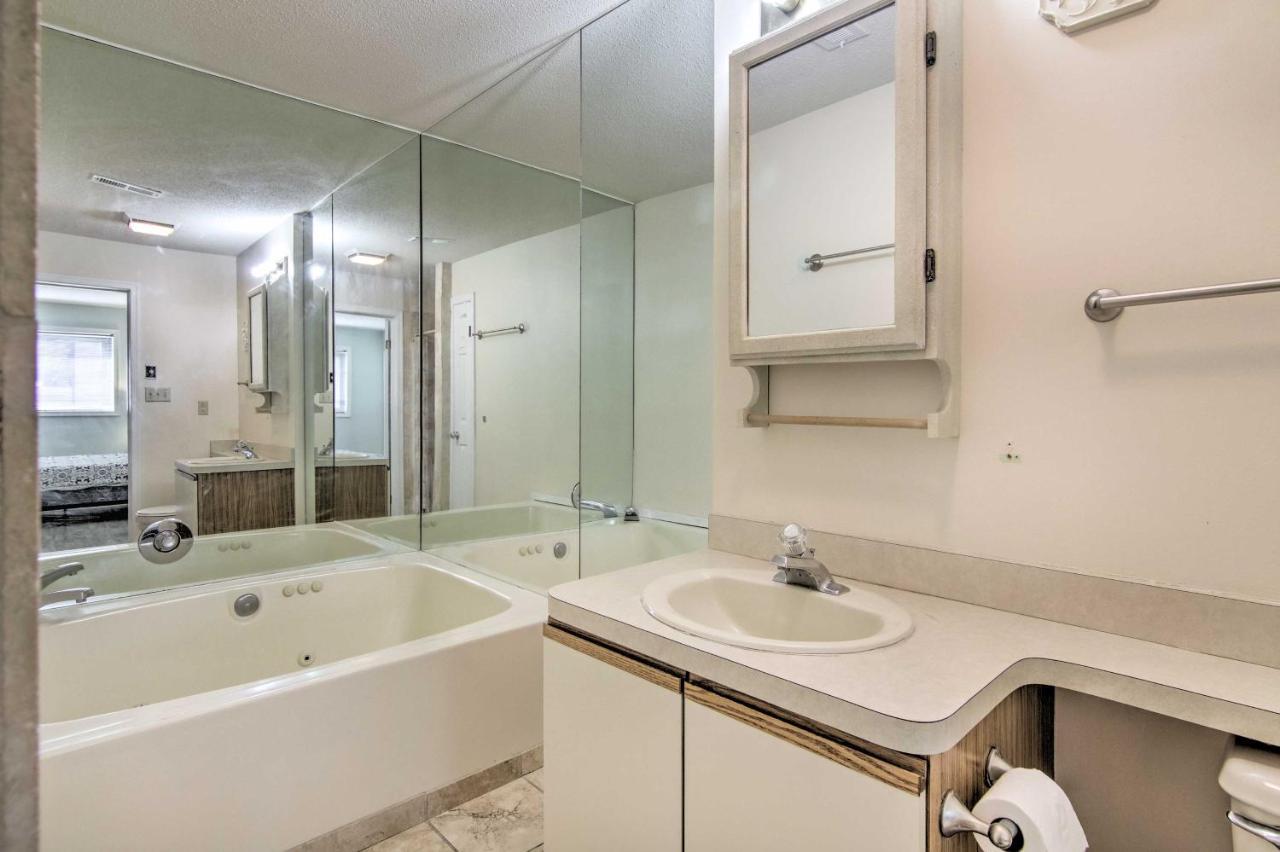 Ocean City Condo With Pool - Steps To Beach! Zewnętrze zdjęcie